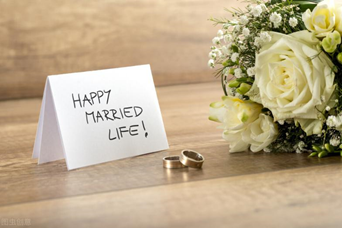 为什么选了那个人结婚？
