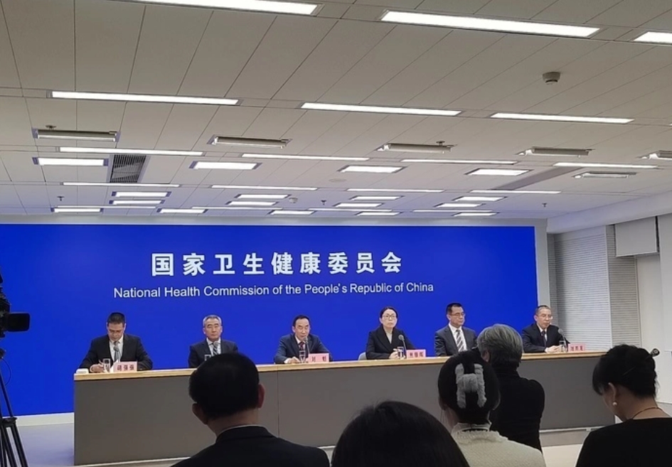 国家卫健委：确保“12356”心理援助热线2025年5月1日前投入运行
